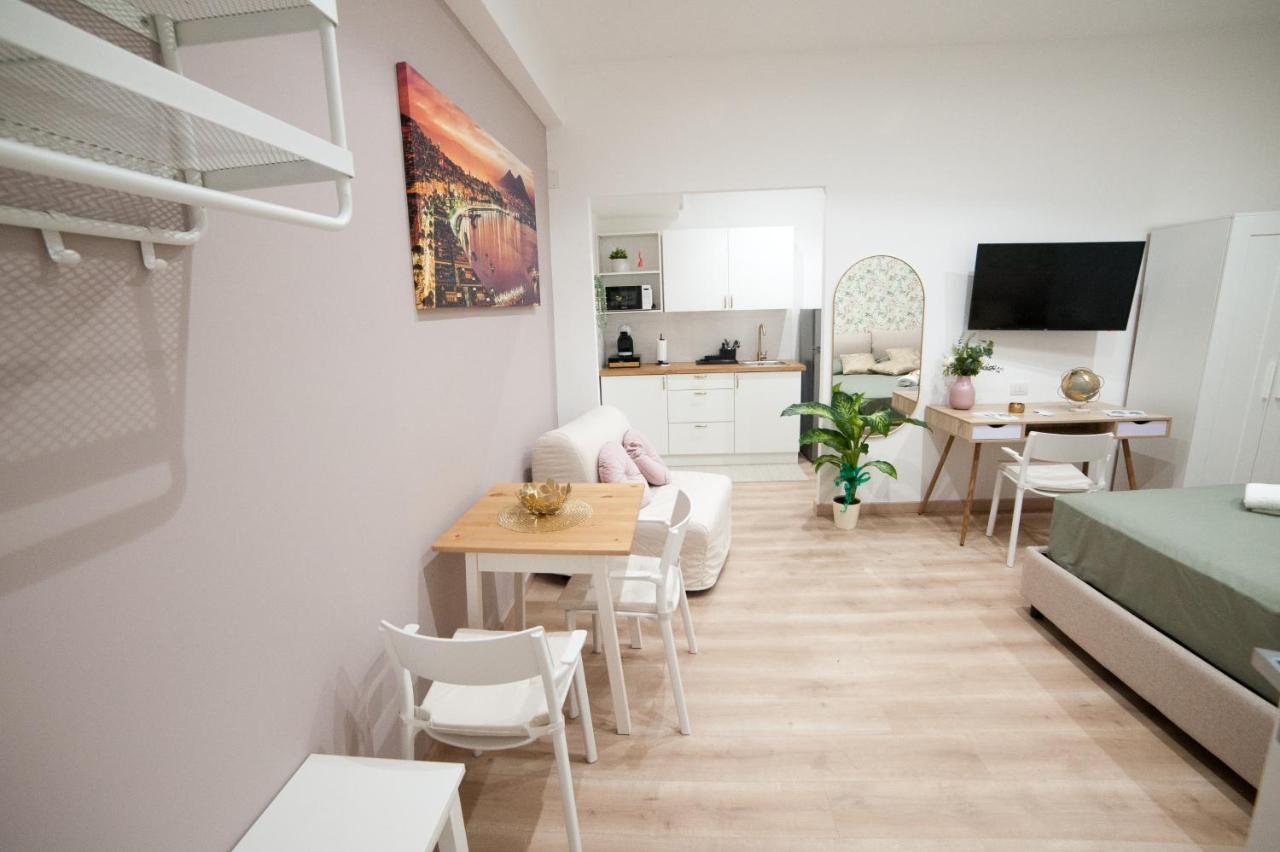 Michelangelo 80 Apartment Naples Extérieur photo